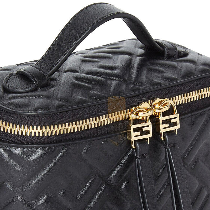 F**di vanity 8bs108aajdf0kur (16*11*8cm)